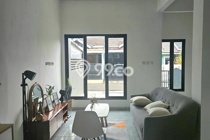 Dijual Hunian Rumah Nyaman 4 Kamar di BSD Nusaloka, Tangerang Dijual Hunian Rumah Nyaman 4 Kamar di BSD Nusaloka, Tangerang