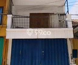 Ruko Dijual di Surabaya LT 52m2 & LB 100m2 Lokasi Terbaik! Ruko Dijual di Surabaya LT 52m2 & LB 100m2 Lokasi Terbaik!