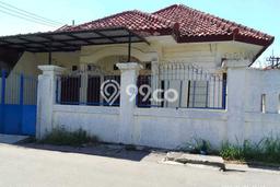 Rumah Modern 4 Kamar LT 200m2 di Surabaya Kota Rumah Modern 4 Kamar LT 200m2 di Surabaya Kota