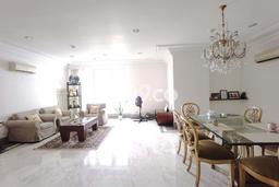 Siap Huni Apartemen Luxury di Permata Hijau 3 Kamar & 2 Kamar Mandi Siap Huni Apartemen Luxury di Permata Hijau 3 Kamar & 2 Kamar Mandi