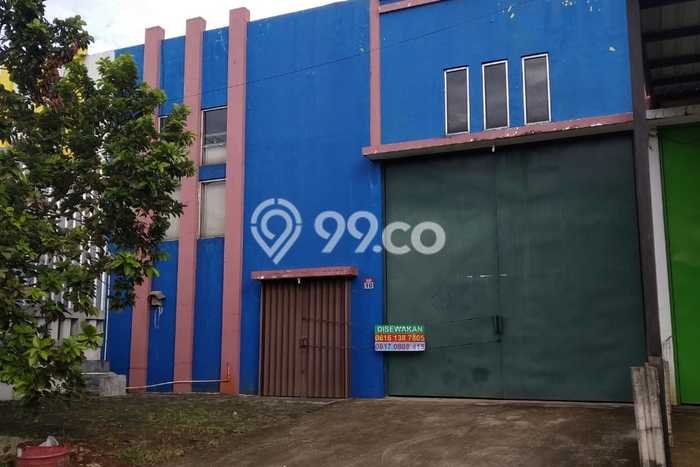 Unit Gudang disewakan di Serpong Tangerang Selatan dengan LT 504m2 / LB 288m2 Unit Gudang disewakan di Serpong Tangerang Selatan dengan LT 504m2 / LB 288m2
