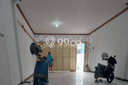 Unit Ruko Dijual di Bandung LT 110m2 & LB 240m2 Unit Ruko Dijual di Bandung LT 110m2 & LB 240m2