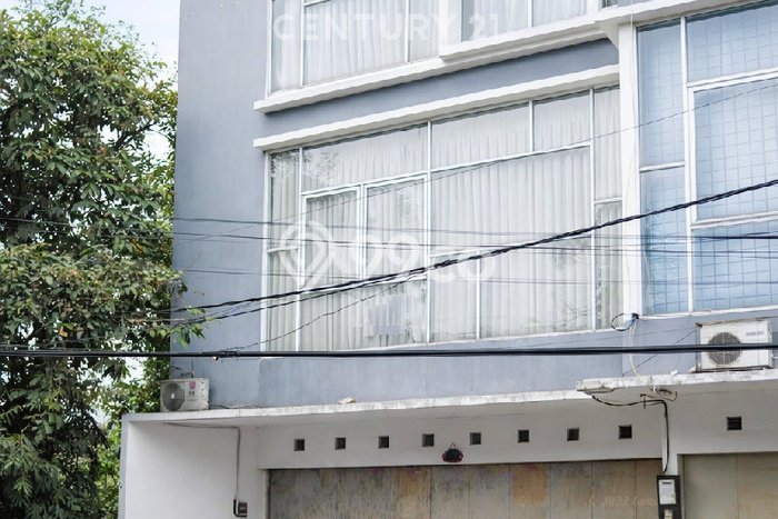 Ruko Bagus LT 133m2 LB 400m2 Dijual di Babakan Ciparay Bandung Ruko Bagus LT 133m2 LB 400m2 Dijual di Babakan Ciparay Bandung