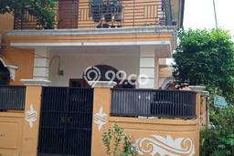 Rumah Luxury Modern Tanpa Renovasi di Buaran Jakarta Timur Rumah Luxury Modern Tanpa Renovasi di Buaran Jakarta Timur
