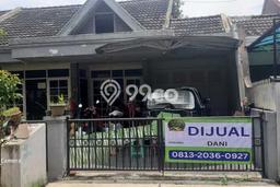 Rumah Mewah dengan Luas Tanah 238m2m² di Lingkungan Asri , Bandung Rumah Mewah dengan Luas Tanah 238m2m² di Lingkungan Asri , Bandung