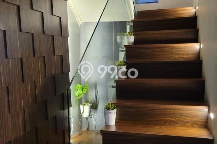 HARGA SPESIAL! Rumah area Ciateul, Bandung, Luas 237m² Bangunan 271m² HARGA NEGO! HARGA SPESIAL! Rumah area Ciateul, Bandung, Luas 237m² Bangunan 271m² HARGA NEGO!