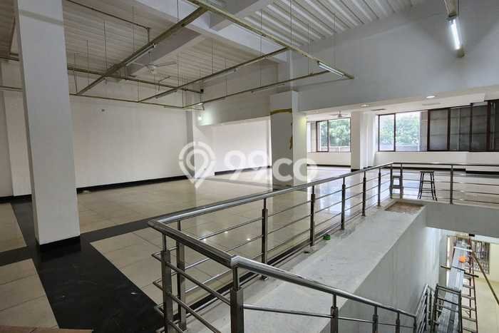 KAWASAN KOMERSIAL! Gudang For Rent di Bandung Kota, Luas 900m², Jalan Strategis KAWASAN KOMERSIAL! Gudang For Rent di Bandung Kota, Luas 900m², Jalan Strategis