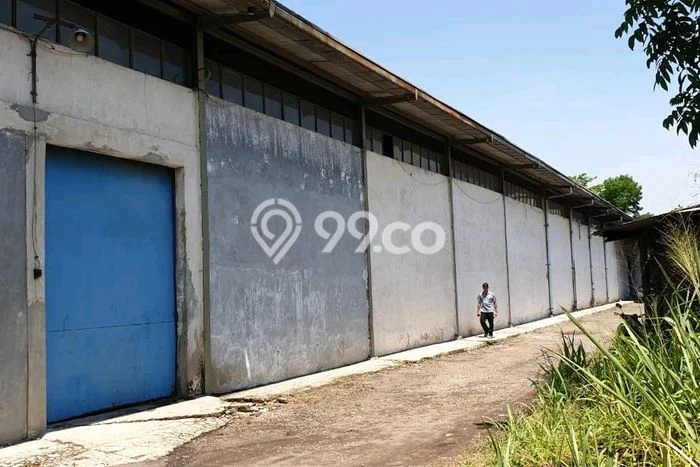 Gudang Dijual di Bandung LT 15600m2 & LB 6000m2 Lokasi Terbaik! Gudang Dijual di Bandung LT 15600m2 & LB 6000m2 Lokasi Terbaik!