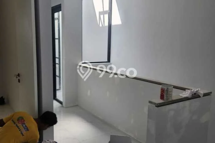 Jual Rumah Minimalis Bagus Punya 4 KT di Rungkut Surabaya SHM Jual Rumah Minimalis Bagus Punya 4 KT di Rungkut Surabaya SHM