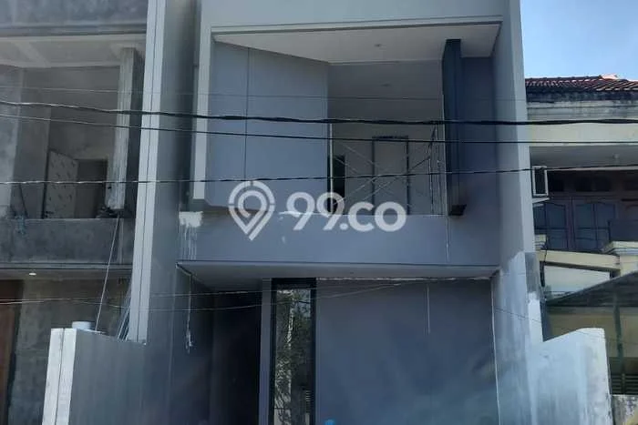 Jual Rumah Minimalis Bagus Punya 4 KT di Rungkut Surabaya SHM Jual Rumah Minimalis Bagus Punya 4 KT di Rungkut Surabaya SHM
