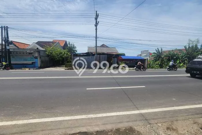 Unit Gudang Dijual di Surabaya LT 1m2 & LB 1m2 Unit Gudang Dijual di Surabaya LT 1m2 & LB 1m2