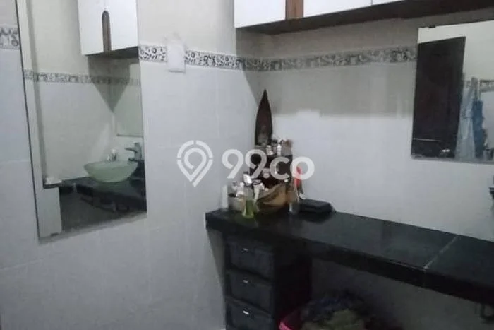For Sale Rumah 4 Kamar Lokasi Ideal Bagus dan Strategis di Denpasar Barat For Sale Rumah 4 Kamar Lokasi Ideal Bagus dan Strategis di Denpasar Barat