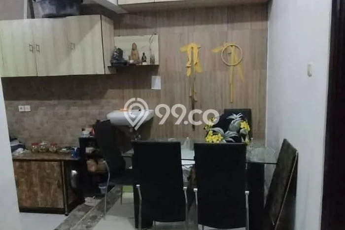 For Sale Rumah 4 Kamar Lokasi Ideal Bagus dan Strategis di Denpasar Barat For Sale Rumah 4 Kamar Lokasi Ideal Bagus dan Strategis di Denpasar Barat