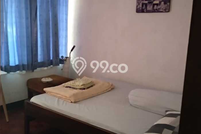For Sale Rumah 6 Kamar Lokasi Ideal Bagus dan Strategis di Andir For Sale Rumah 6 Kamar Lokasi Ideal Bagus dan Strategis di Andir