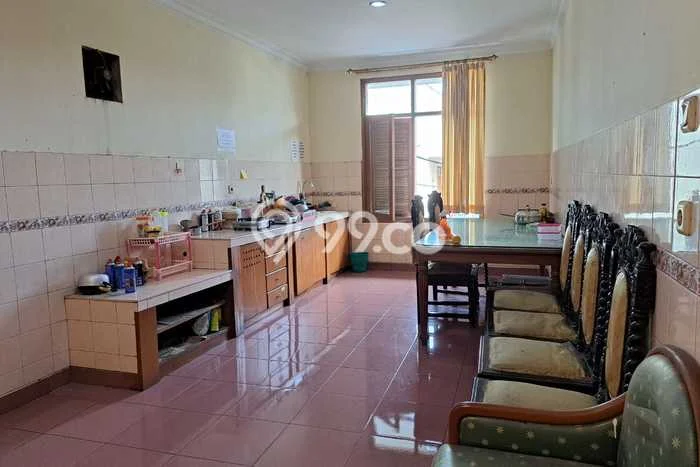 Dijual Kost Strategis di Coblong, Bandung 21 KT, 21 KM, Luas Bangunan 500m2 Dijual Kost Strategis di Coblong, Bandung 21 KT, 21 KM, Luas Bangunan 500m2