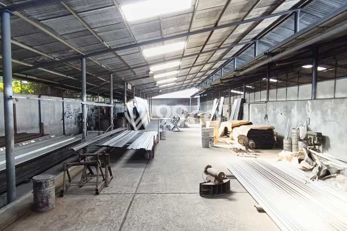 Gudang untuk Disewa di Pusat Bandung Luas Bangunan 1500m2 Gudang untuk Disewa di Pusat Bandung Luas Bangunan 1500m2
