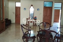 Hunian Mewah LB 418m2 Siap Huni Desain Elegan di Setra Duta, Bandung Hunian Mewah LB 418m2 Siap Huni Desain Elegan di Setra Duta, Bandung
