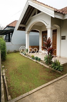 For Sale! Luxury House LT 240m2 Desain Modern di Cimahi For Sale! Luxury House LT 240m2 Desain Modern di Cimahi