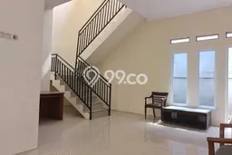 Disewakan Hunian Konsep Modern di Jagakarsa Jakarta Selatan dengan 5 KT Disewakan Hunian Konsep Modern di Jagakarsa Jakarta Selatan dengan 5 KT