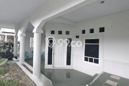 Rumah Elit Modern Tanpa Renovasi di Fatmawati Jakarta Selatan Rumah Elit Modern Tanpa Renovasi di Fatmawati Jakarta Selatan