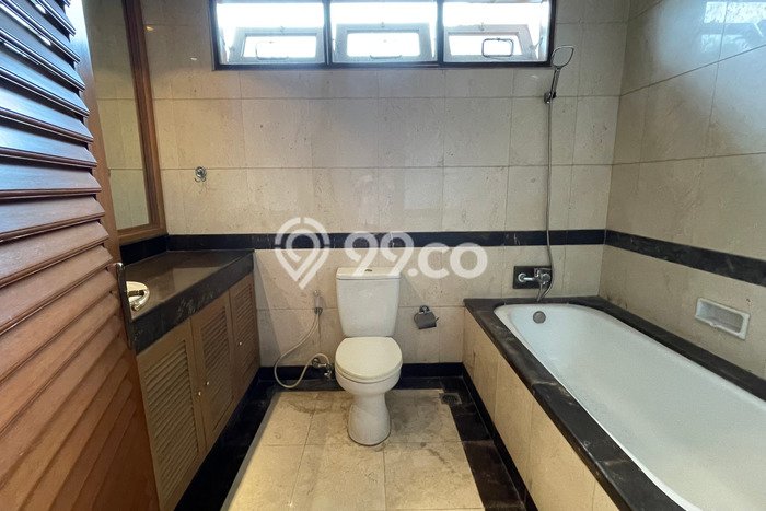 For Sale! Premium House LT 404m2 Desain Modern di Pejaten For Sale! Premium House LT 404m2 Desain Modern di Pejaten