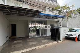 Rumah Luxury Modern Siap Huni di Cipete Jakarta Selatan Rumah Luxury Modern Siap Huni di Cipete Jakarta Selatan