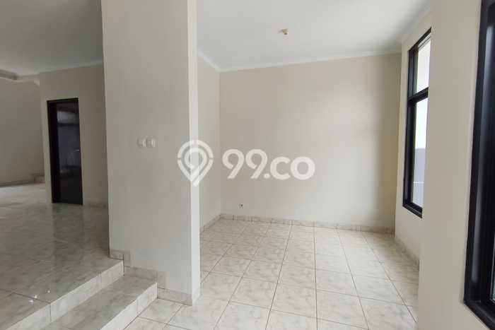 Rumah area , 2 KM, Lingkungan Nyaman Rumah area , 2 KM, Lingkungan Nyaman
