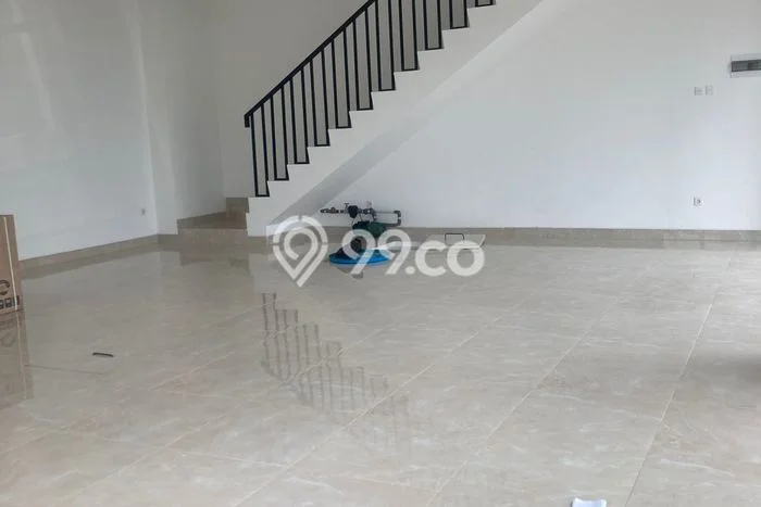 Ruko Komersial Disewakan di BSD Tangerang Selatan Luas 250m2 Ruko Komersial Disewakan di BSD Tangerang Selatan Luas 250m2