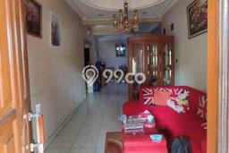 Dijual Cepat Rumah Favorit Siap Huni LB 200m2 di Cimahi Utara, Cimahi Dijual Cepat Rumah Favorit Siap Huni LB 200m2 di Cimahi Utara, Cimahi