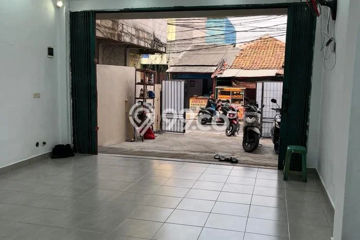 Unit Ruko Disewa Lokasi Pondok Aren, Tangerang Selatan Spesifikasi Luas Bangunan 140m2 Unit Ruko Disewa Lokasi Pondok Aren, Tangerang Selatan Spesifikasi Luas Bangunan 140m2