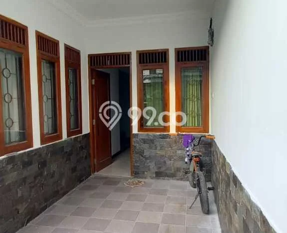For Sale Rumah 3 Kamar Lokasi Strategis Bagus dan Strategis di Pondok Aren For Sale Rumah 3 Kamar Lokasi Strategis Bagus dan Strategis di Pondok Aren