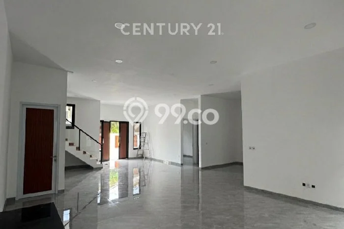 Rumah Kontrakan Tangerang LT 200m2 LB 300m2 Area Lippo Karawaci Rumah Kontrakan Tangerang LT 200m2 LB 300m2 Area Lippo Karawaci
