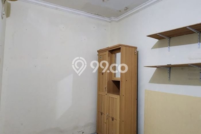 Dijual Rumah Kost di Tanjung Duren, Jakarta Barat, 60 KT, 59 KM, Bangunan 940m2 Dijual Rumah Kost di Tanjung Duren, Jakarta Barat, 60 KT, 59 KM, Bangunan 940m2