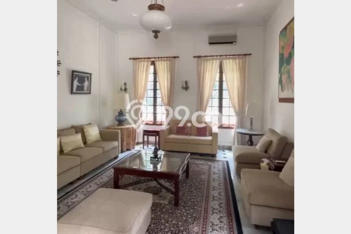 Rumah Mewah Dijual LT 909m2 di Menteng, Jakarta Pusat Rumah Mewah Dijual LT 909m2 di Menteng, Jakarta Pusat