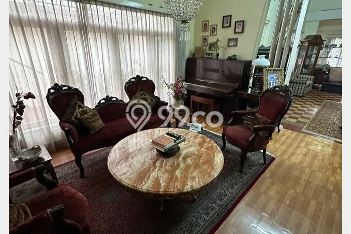 Hunian Mewah Dijual LT 600m2 di Menteng, Jakarta Pusat Hunian Mewah Dijual LT 600m2 di Menteng, Jakarta Pusat