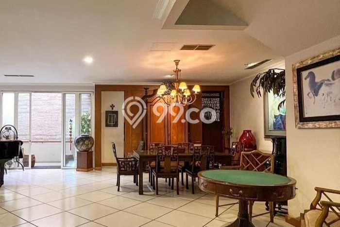 Best Deal Hunian Premium Ideal dan Luas di Menteng, Jakarta Pusat Best Deal Hunian Premium Ideal dan Luas di Menteng, Jakarta Pusat