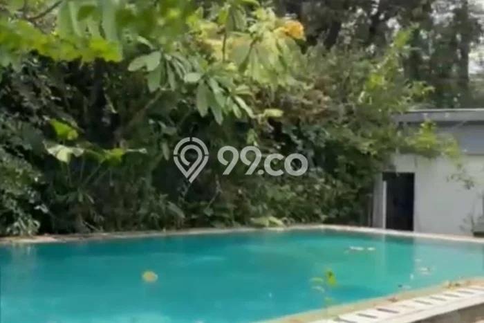 Rumah Mewah Dijual LT 909m2 di Menteng, Jakarta Pusat Rumah Mewah Dijual LT 909m2 di Menteng, Jakarta Pusat