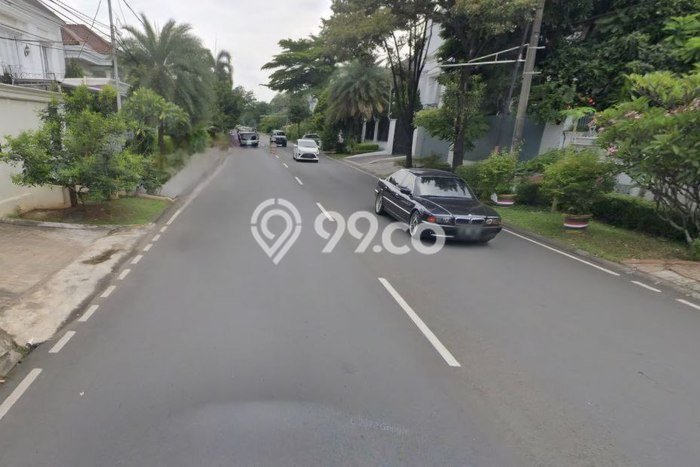 Ready to Use! Luxury House LT 500m2 Desain Modern di Pondok Indah Ready to Use! Luxury House LT 500m2 Desain Modern di Pondok Indah