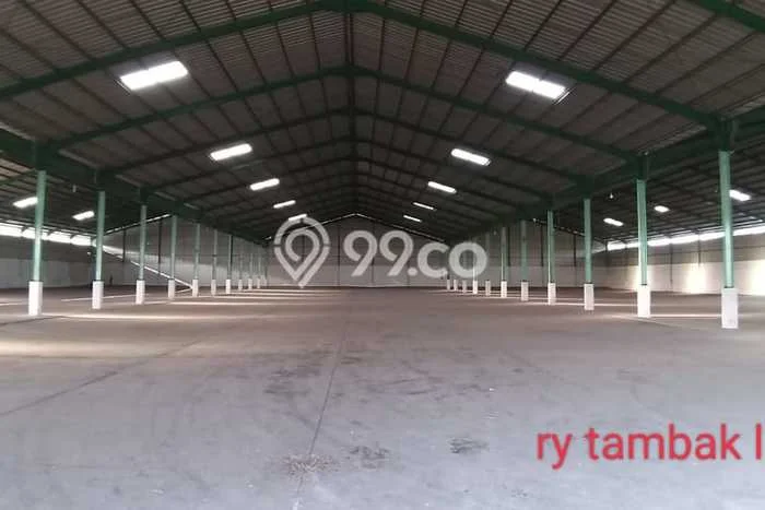 Unit Gudang Paling Strategis di Asemrowo Surabaya dengan LB 6850m2 Unit Gudang Paling Strategis di Asemrowo Surabaya dengan LB 6850m2
