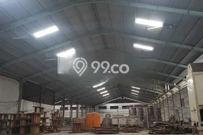 Disewakan Gudang di Kawasan Ramai Kalianak Luas 7000m2 Disewakan Gudang di Kawasan Ramai Kalianak Luas 7000m2
