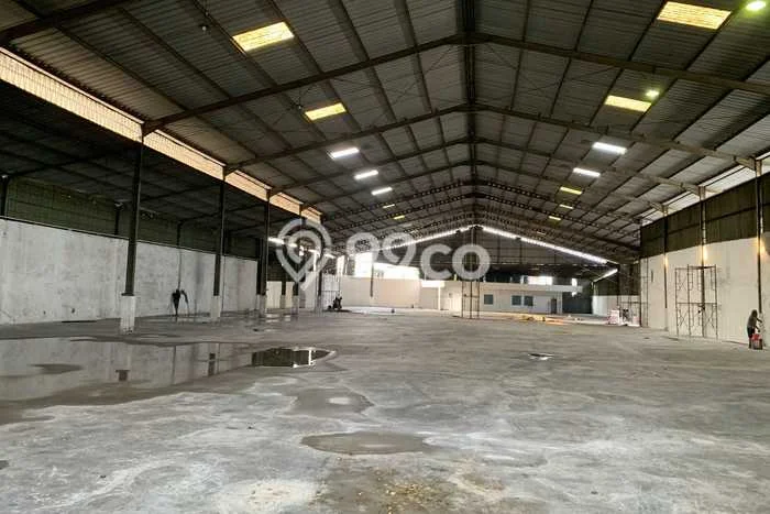 Disewakan Gudang di Kawasan Ramai Kalianak Luas 3000m2 Disewakan Gudang di Kawasan Ramai Kalianak Luas 3000m2