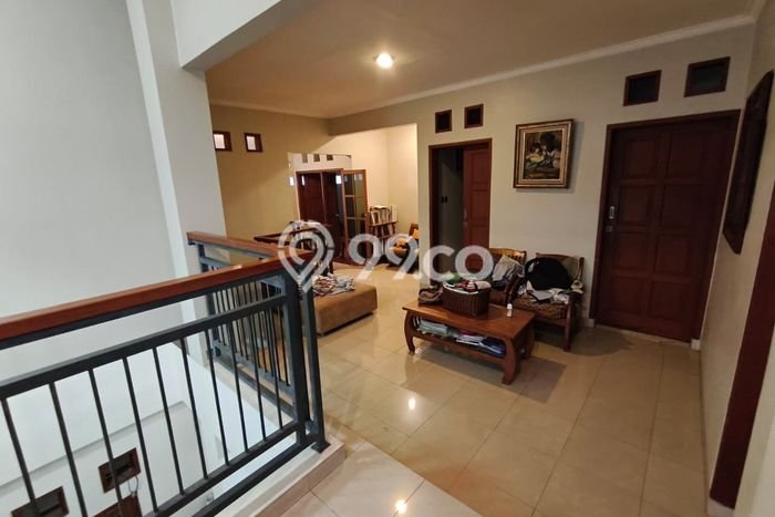 Dijual Hunian Rumah Terawat 5 Kamar di Bekasi Kota, Bekasi Dijual Hunian Rumah Terawat 5 Kamar di Bekasi Kota, Bekasi