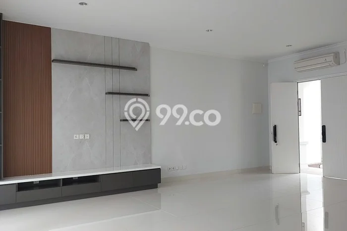Jarang Ada! Rumah Kontrakan 5 Kamar Bagus Siap Huni Gading Serpong Jarang Ada! Rumah Kontrakan 5 Kamar Bagus Siap Huni Gading Serpong