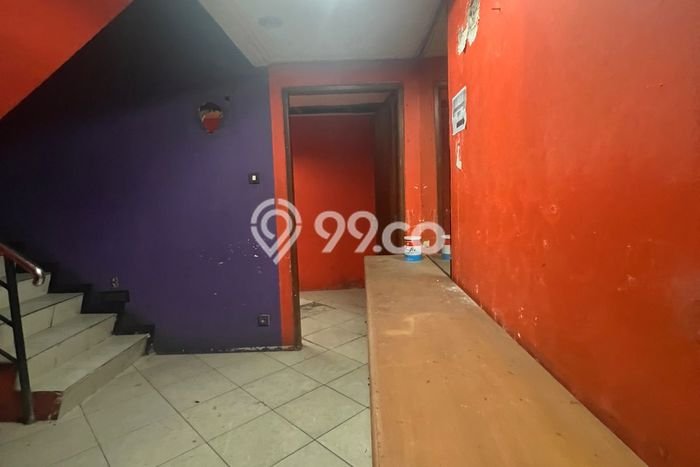 Lokasi Strategis! Dijual Kantor Bisnis di Kebayoran Baru, Jakarta Selatan Kondisi Baik Lokasi Strategis! Dijual Kantor Bisnis di Kebayoran Baru, Jakarta Selatan Kondisi Baik