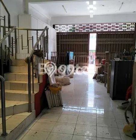 Disewakan Ruko di Pusat Kota Badung Ramai Strategis Disewakan Ruko di Pusat Kota Badung Ramai Strategis