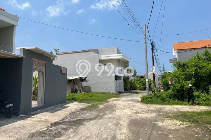 Vila Premium Kawasan , Luas 166m2m², Area Asri untuk Anda Vila Premium Kawasan , Luas 166m2m², Area Asri untuk Anda