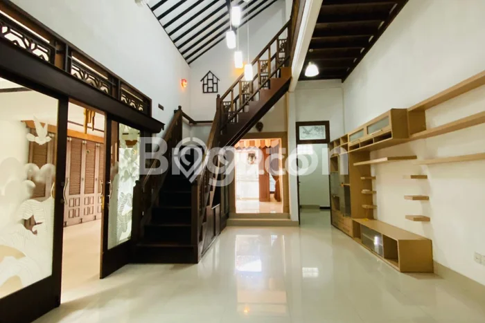 Rumah Cantik Siap Huni Di Denpasar Utara Luas 280m2 Aman Rumah Cantik Siap Huni Di Denpasar Utara Luas 280m2 Aman