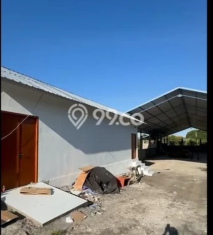 Unit Gudang Disewakan di Munggu di Area Ramai & Strategis Unit Gudang Disewakan di Munggu di Area Ramai & Strategis