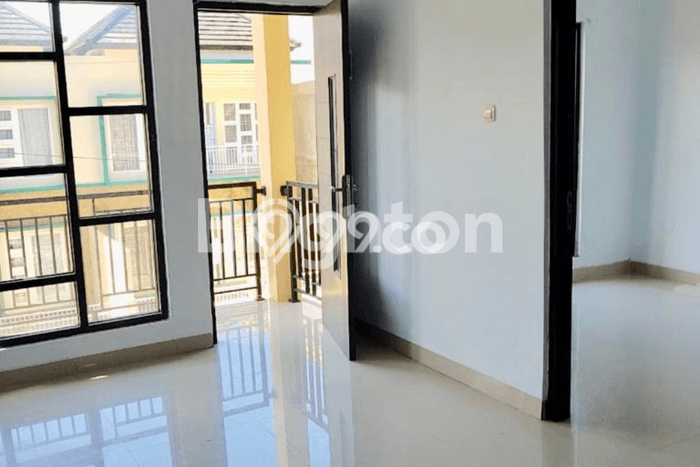 Rumah Luas Asri 3 KT Siap Pakai di Jimbaran Badung Rumah Luas Asri 3 KT Siap Pakai di Jimbaran Badung