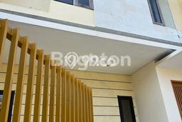 Rumah Luxury Modern Siap Huni di Danginpuri Kelod Denpasar Rumah Luxury Modern Siap Huni di Danginpuri Kelod Denpasar